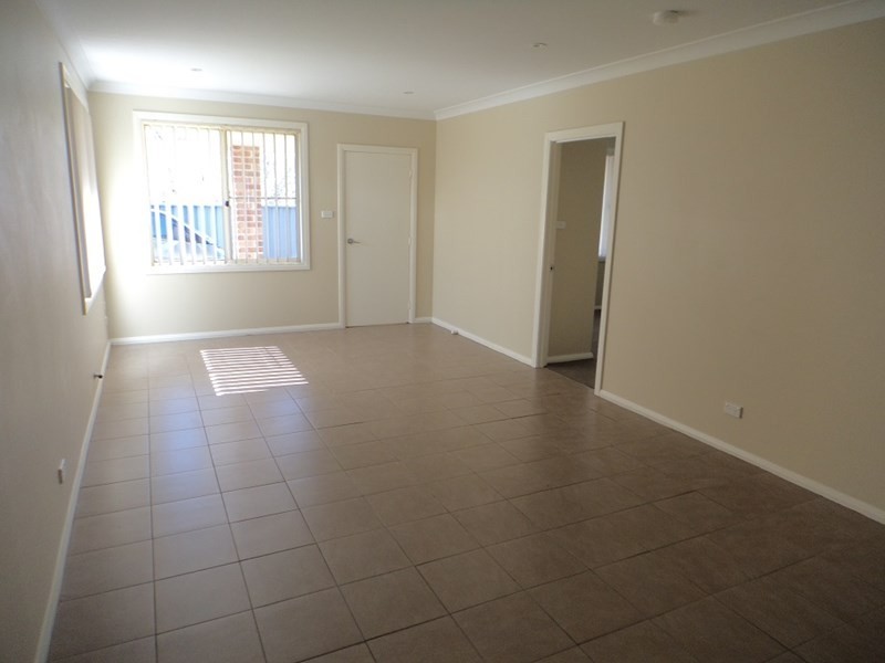 4/30 Addison Street, Goulburn NSW 2580