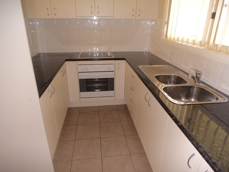 4/30 Addison Street, Goulburn NSW 2580