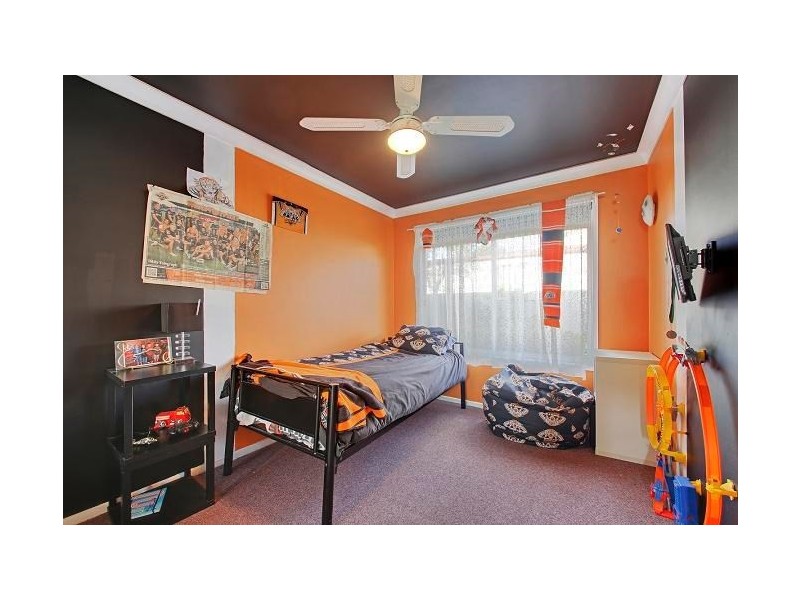 92 Glenelg Street, Goulburn NSW 2580