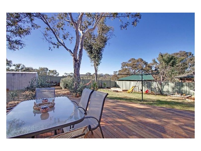 52 Ivy Lea Place, Goulburn NSW 2580