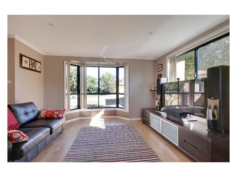 52 Ivy Lea Place, Goulburn NSW 2580