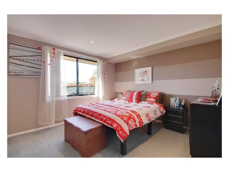 52 Ivy Lea Place, Goulburn NSW 2580