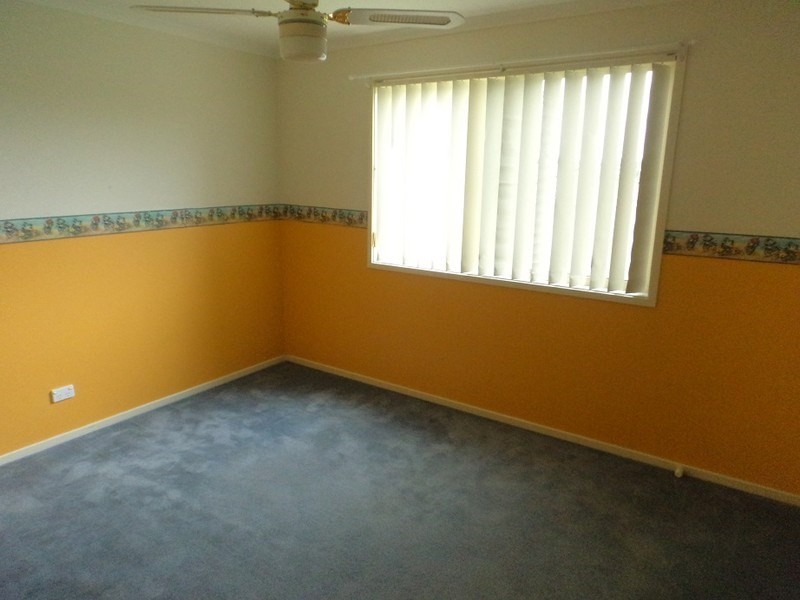 8 Joanna Place, Goulburn NSW 2580