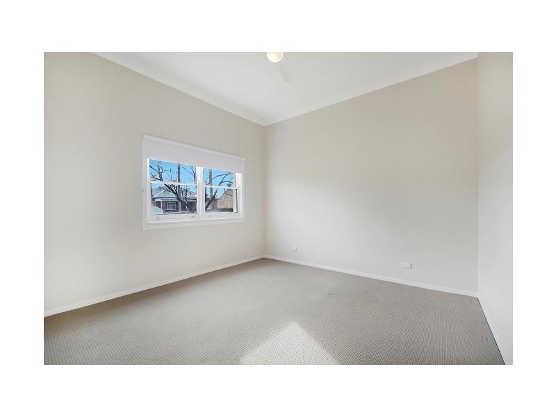 16 Opal Street, Goulburn NSW 2580