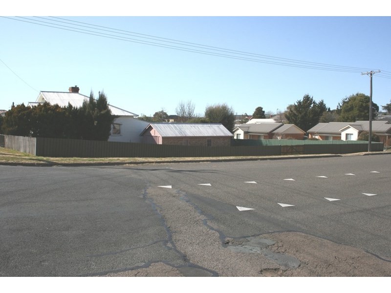 11 Coromandel Street, Goulburn NSW 2580