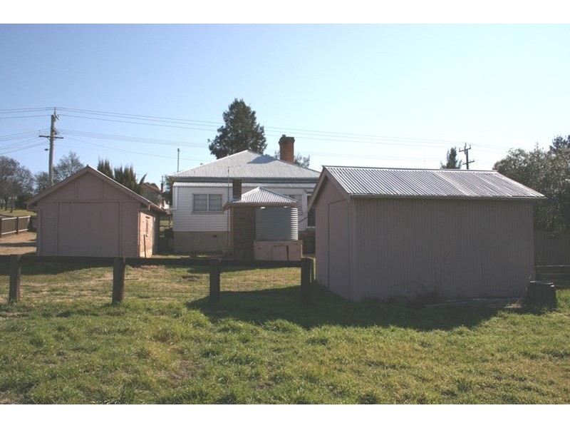 11 Coromandel Street, Goulburn NSW 2580