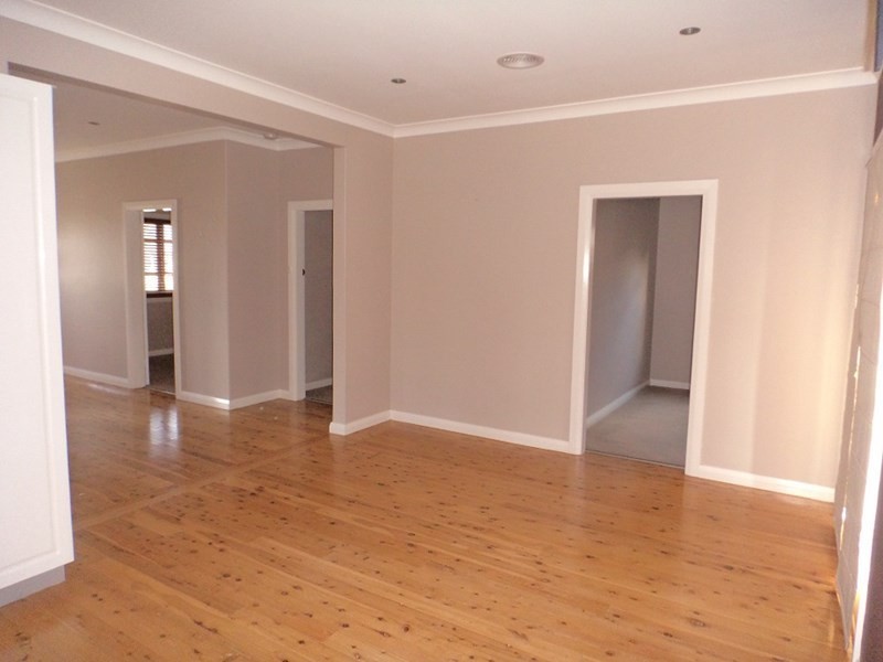 24 Faithfull Street, Goulburn NSW 2580