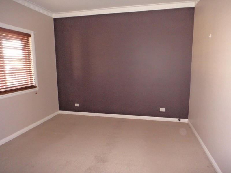 24 Faithfull Street, Goulburn NSW 2580