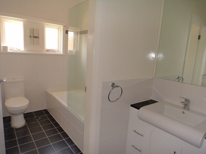 24 Faithfull Street, Goulburn NSW 2580