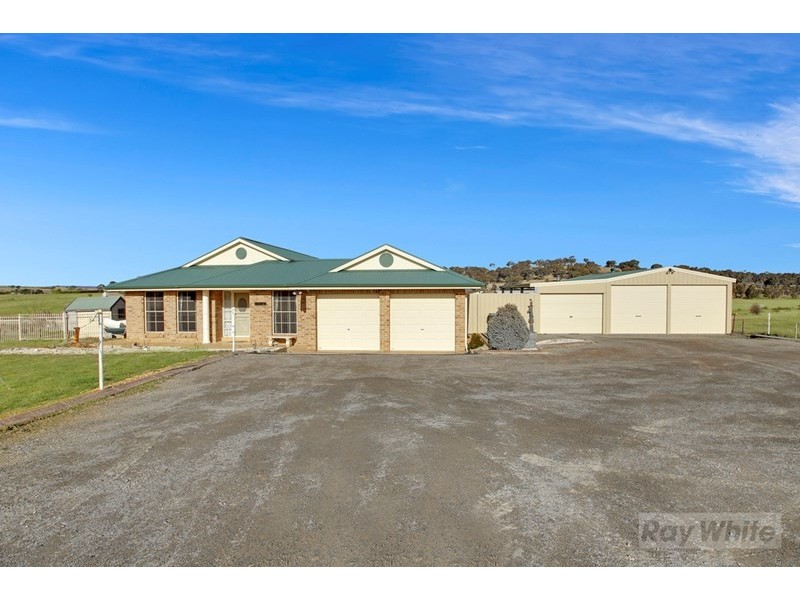 302 Run O Waters Drive, Goulburn NSW 2580