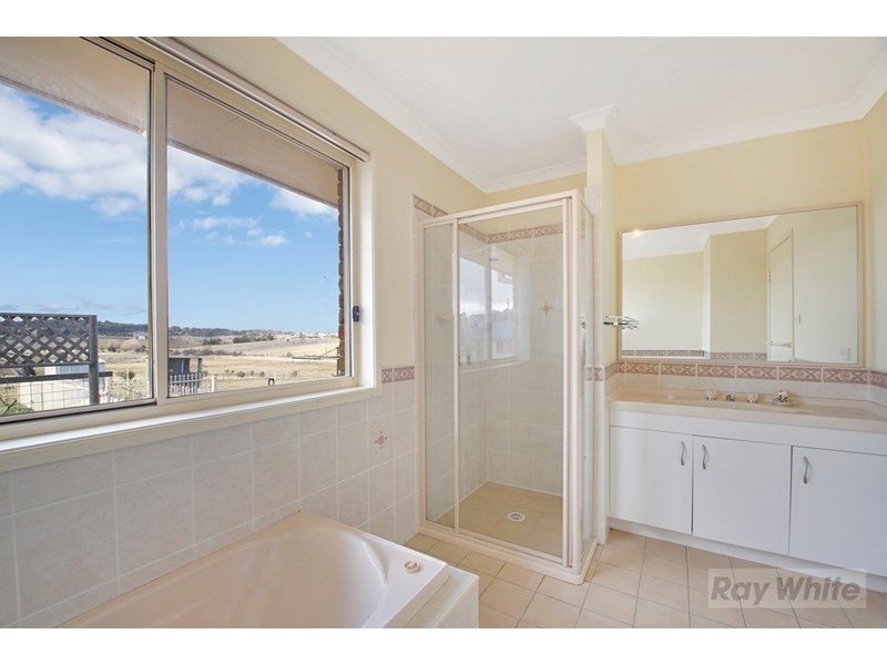 302 Run O Waters Drive, Goulburn NSW 2580