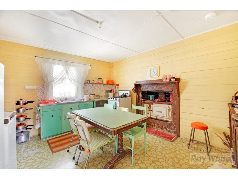 27 Goulburn Street, Marulan NSW 2579