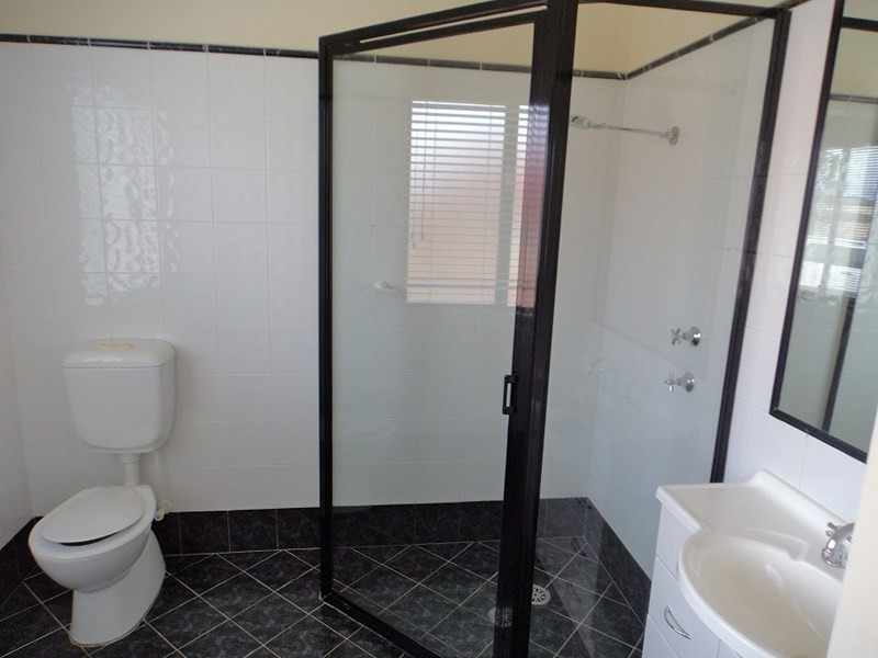 13 Oxley Crescent, Goulburn NSW 2580