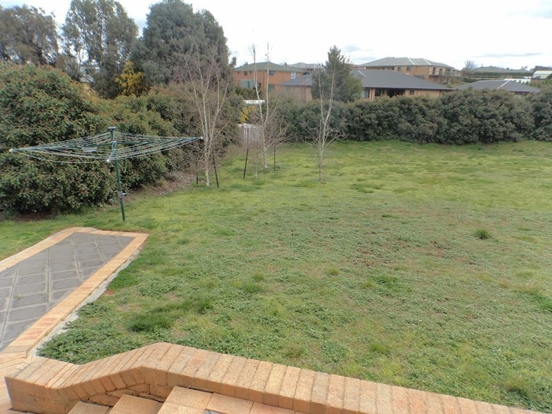 13 Oxley Crescent, Goulburn NSW 2580