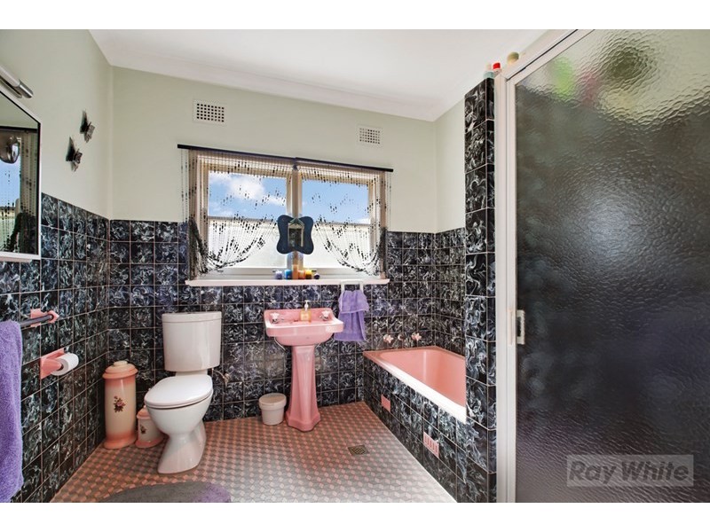 15 Newton Street, Goulburn NSW 2580