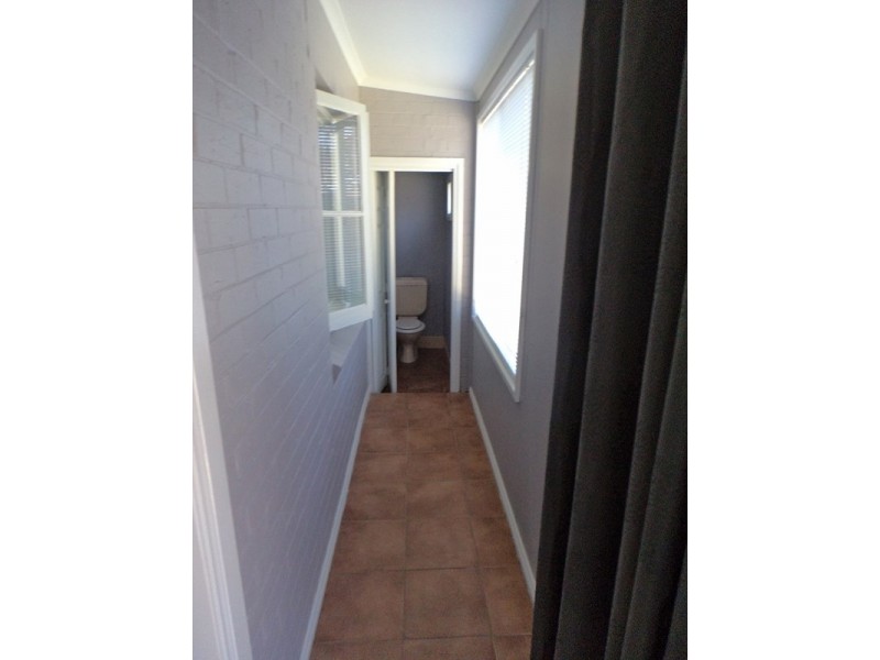 87 Clinton Street, Goulburn NSW 2580