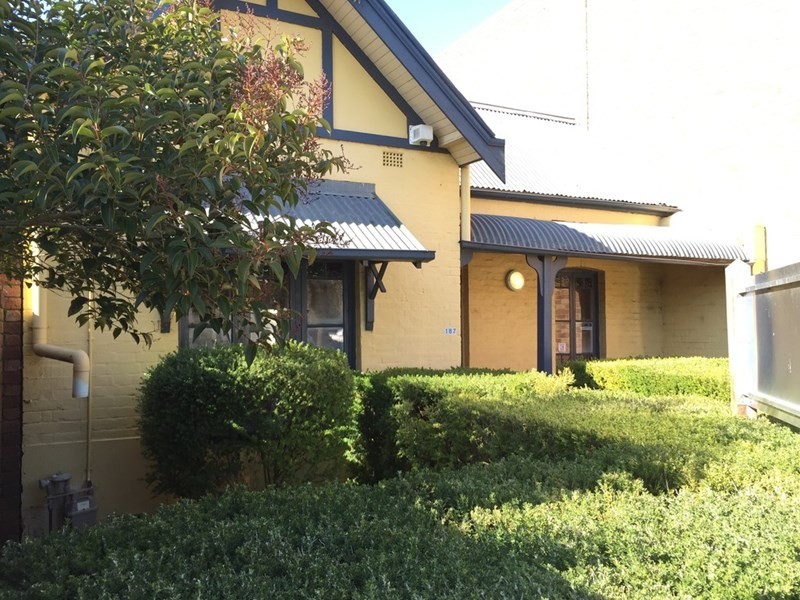 187 Bourke Street, Goulburn NSW 2580