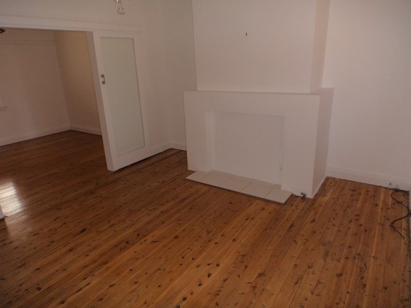 19 Lorne Street, Goulburn NSW 2580
