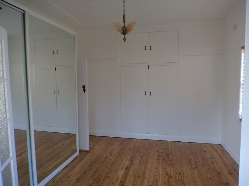 19 Lorne Street, Goulburn NSW 2580