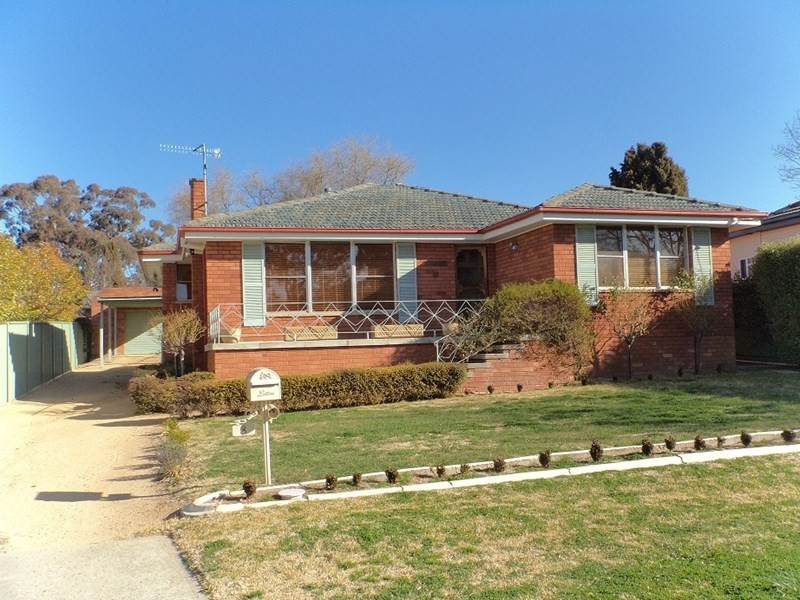 8 Garfield Avenue, Goulburn NSW 2580