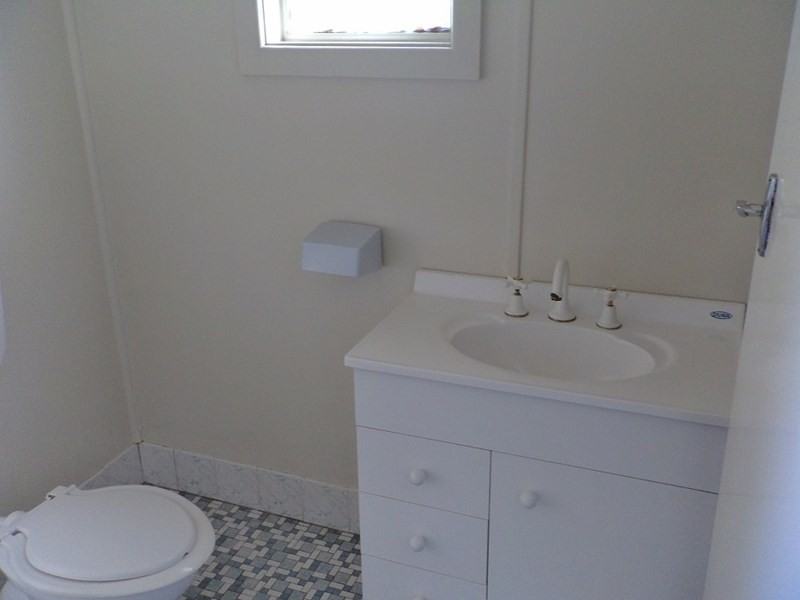 8 Garfield Avenue, Goulburn NSW 2580