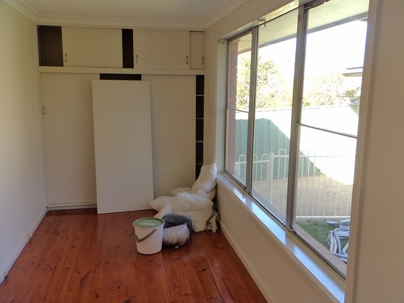 8 Garfield Avenue, Goulburn NSW 2580