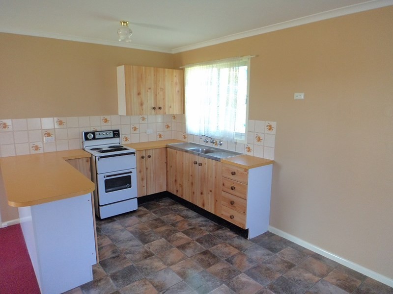 18 Fenwick Crescent, Goulburn NSW 2580