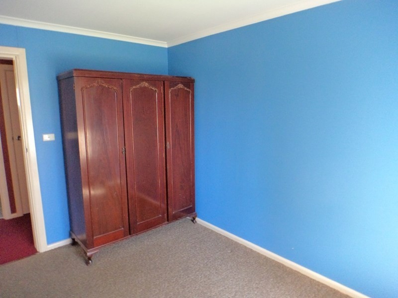 18 Fenwick Crescent, Goulburn NSW 2580