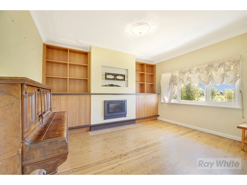 12 Neville Street, Goulburn NSW 2580