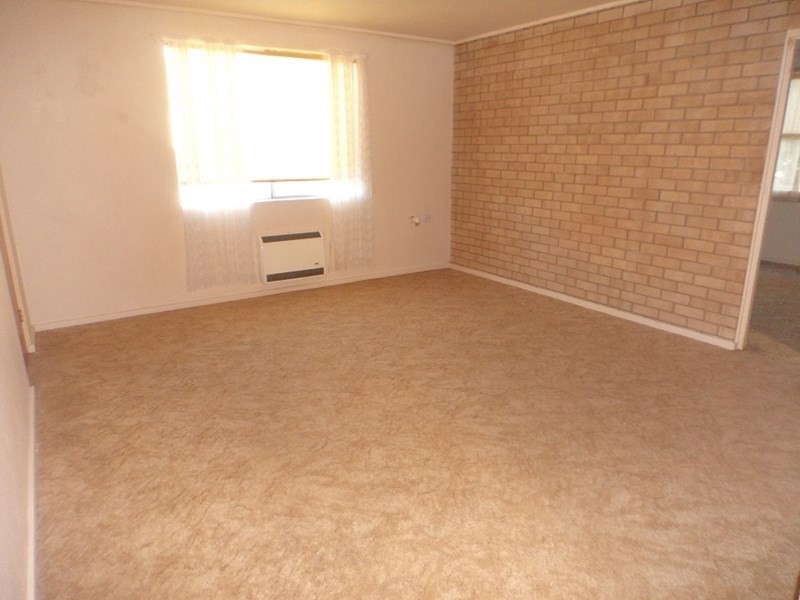 6/82 Lagoon Street, Goulburn NSW 2580