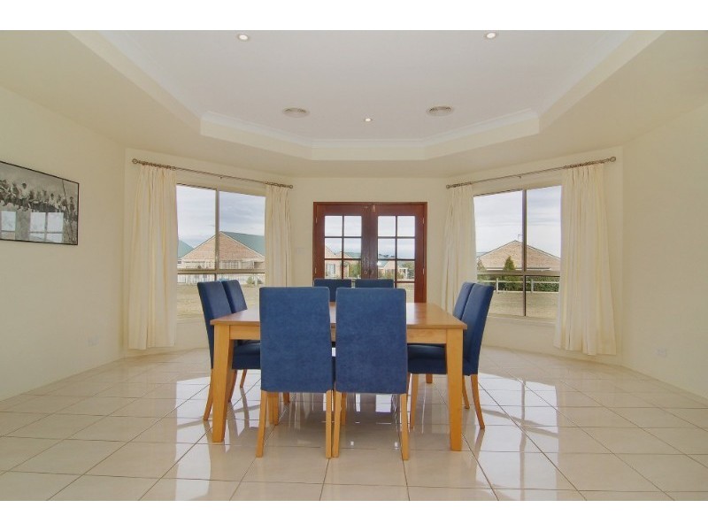 8 Ruse Street, Goulburn NSW 2580