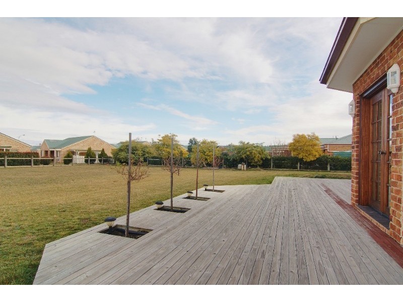 8 Ruse Street, Goulburn NSW 2580