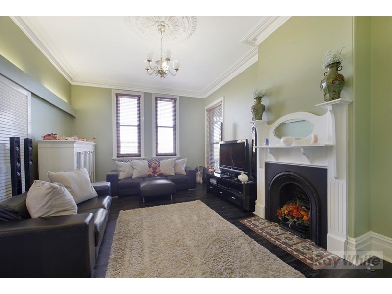 3 Victoria Parade, Goulburn NSW 2580