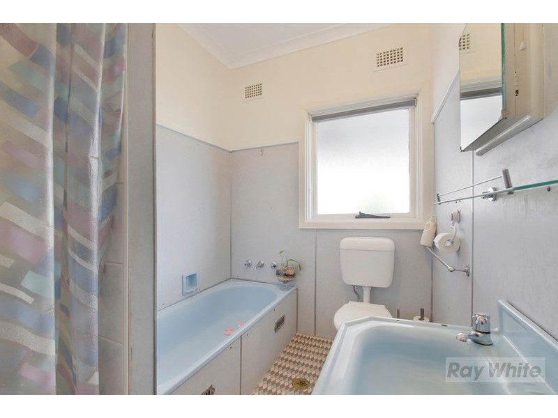 12 Newton Street, Goulburn NSW 2580