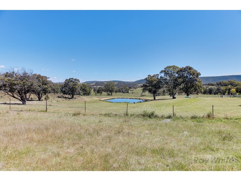 168 Long Swamp Road, Greenwich Park NSW 2580
