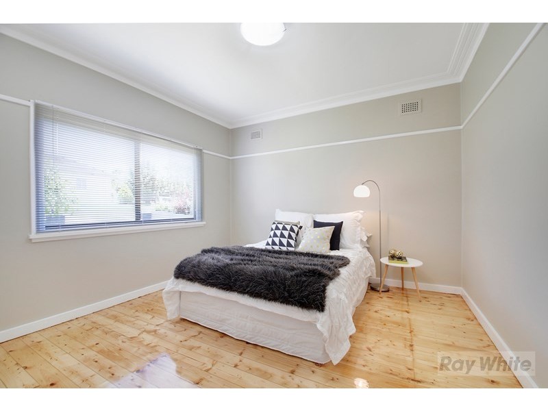 27 Robinson Street, Goulburn NSW 2580