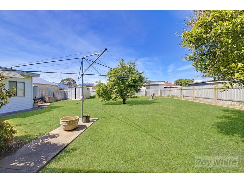 16 Ruby Street, Goulburn NSW 2580