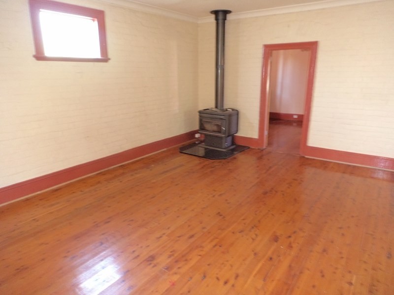 403 Auburn Street, Goulburn NSW 2580