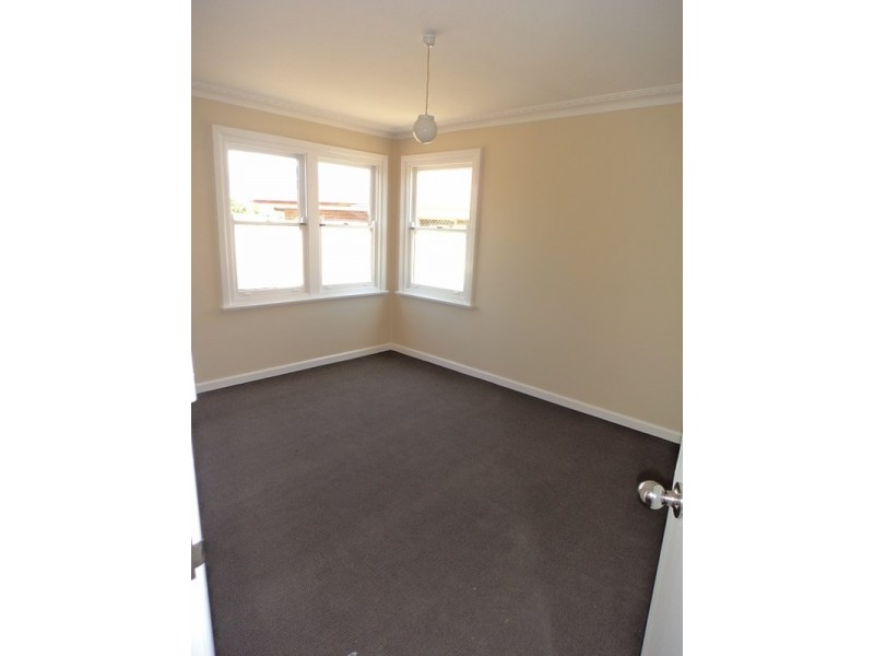 403 Auburn Street, Goulburn NSW 2580