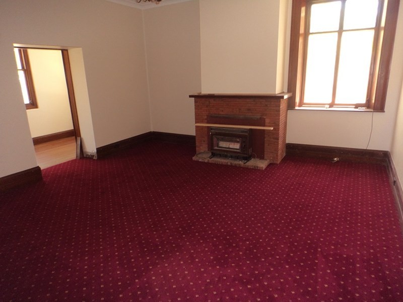 2A Chantry Street, Goulburn NSW 2580