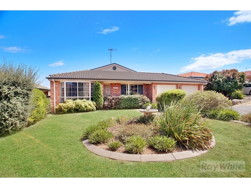 6 Joanna Place, Goulburn NSW 2580