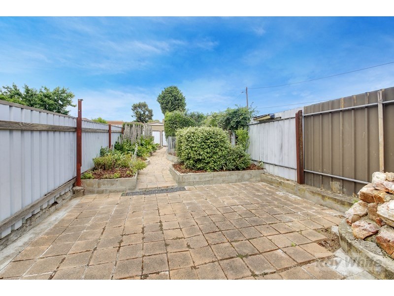 102 Clifford Street, Goulburn NSW 2580