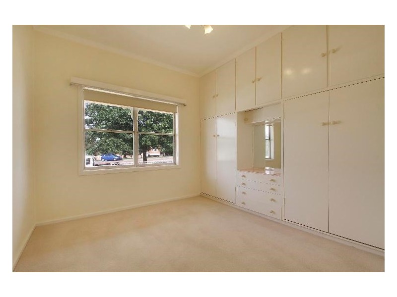 93 Clinton Street, Goulburn NSW 2580