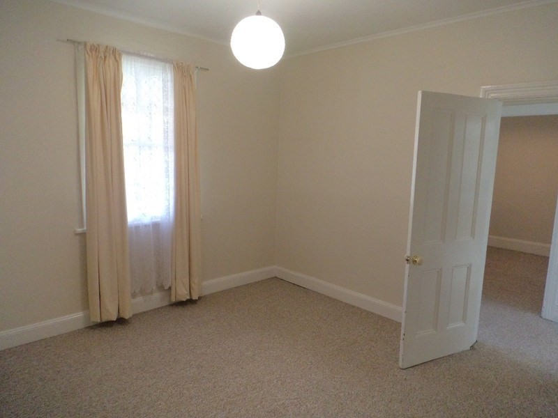 23 Reynolds Street, Goulburn NSW 2580