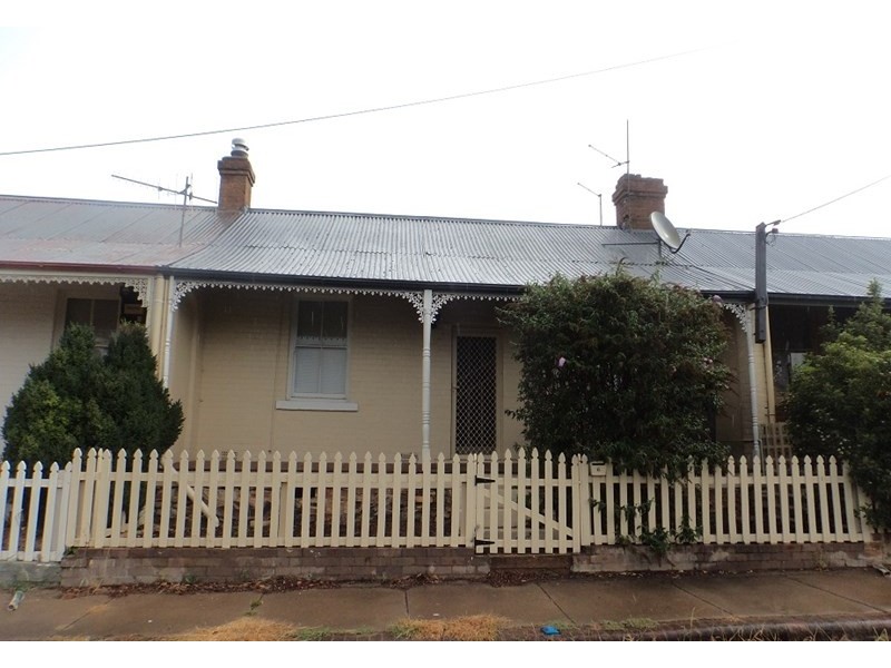 6 Australia Street, Goulburn NSW 2580