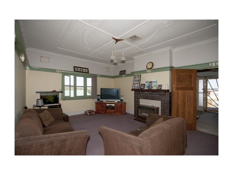 25 Ottiwell Street, Goulburn NSW 2580