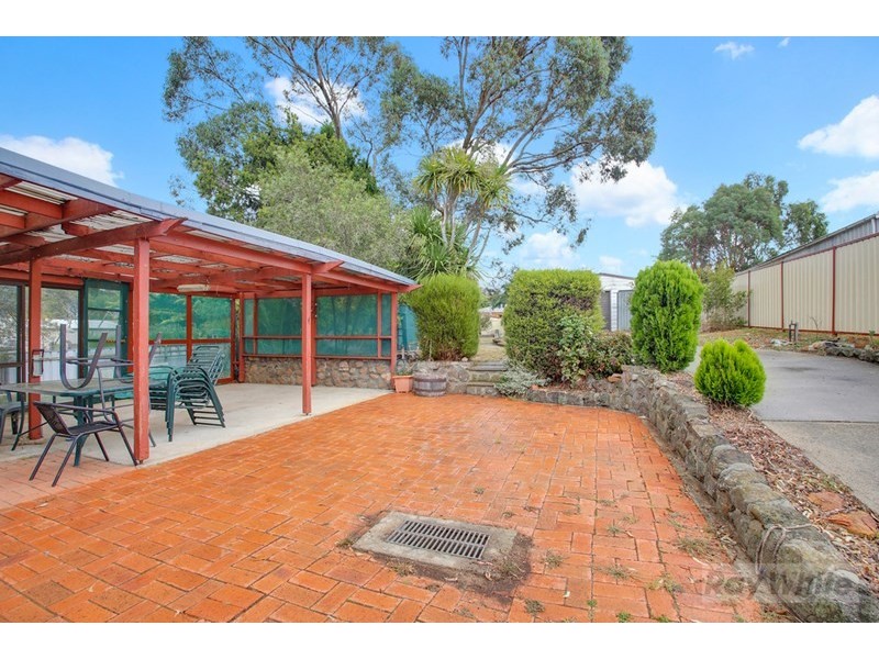 8 Kings Way, Goulburn NSW 2580