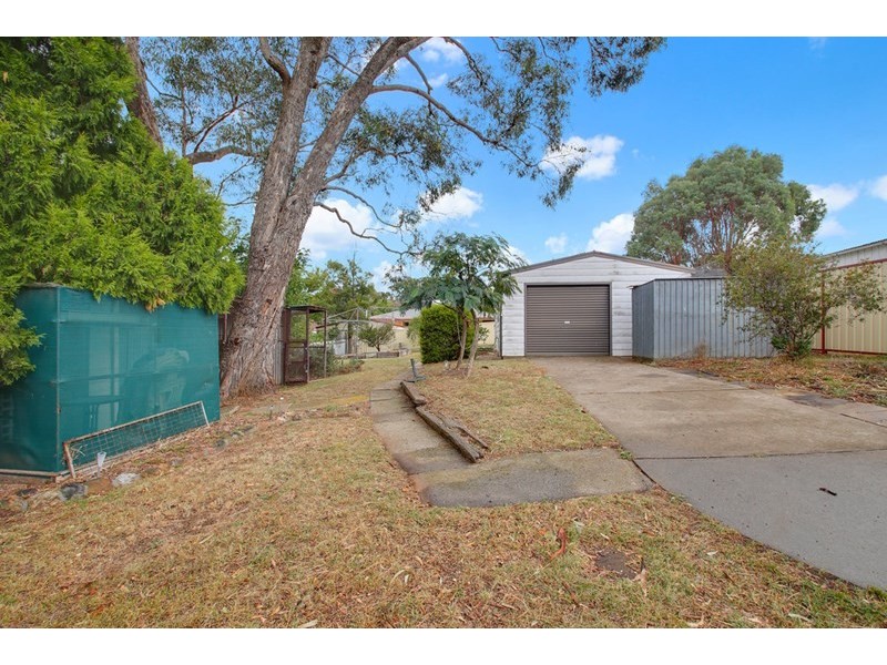 8 Kings Way, Goulburn NSW 2580