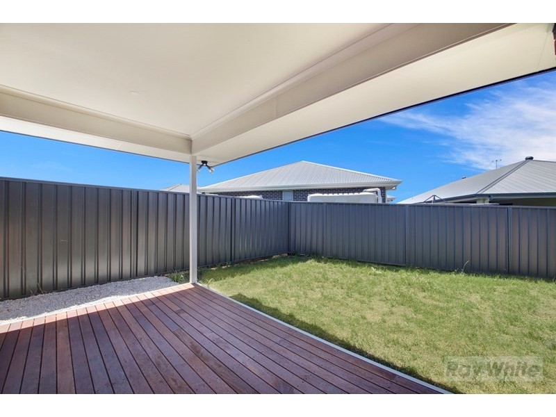 17A Mewburn Drive, Goulburn NSW 2580