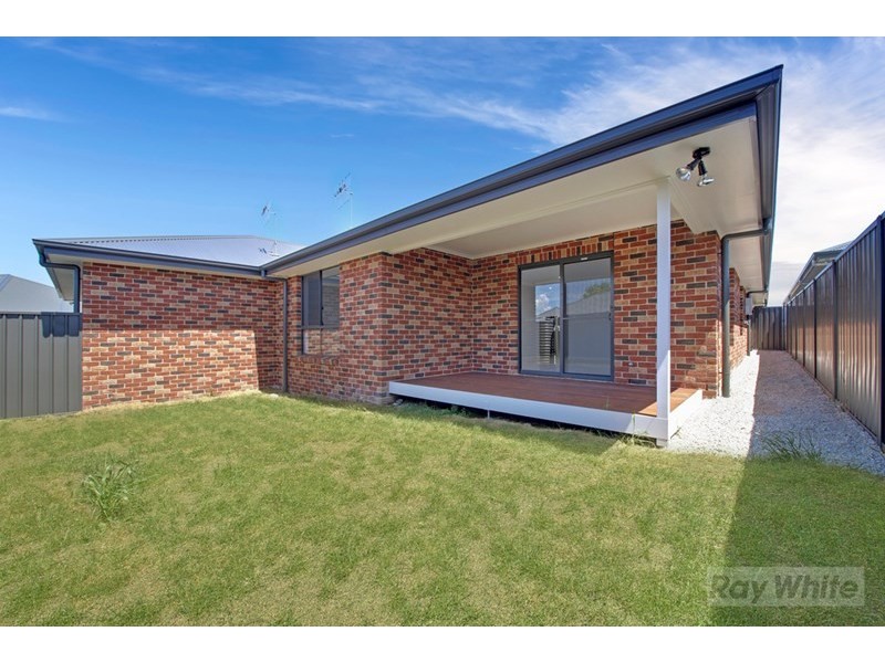 17A Mewburn Drive, Goulburn NSW 2580